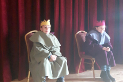 46149581_319110342016792_1257687185864261632_n